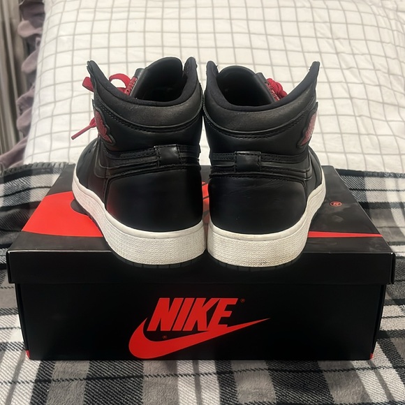 Air Jordan 1 Retro High OG GS - Picture 3 of 6